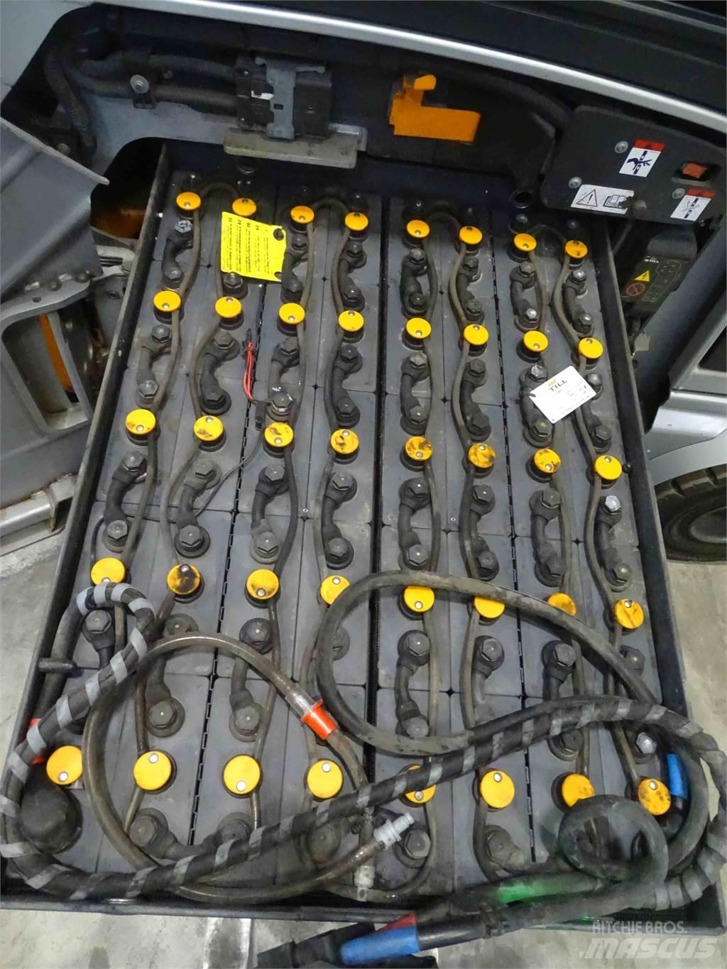 Still RX60-25 Electric Forklifts