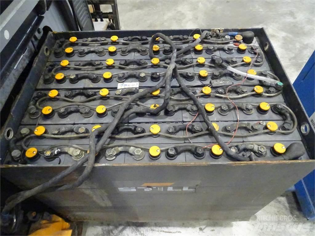 Still RX60-25 Electric Forklifts