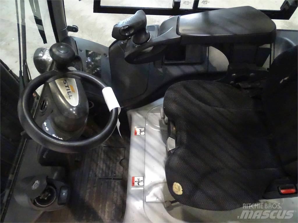 Still RX60-25 Electric Forklifts