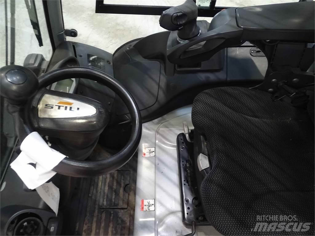 Still RX60-25 Electric Forklifts