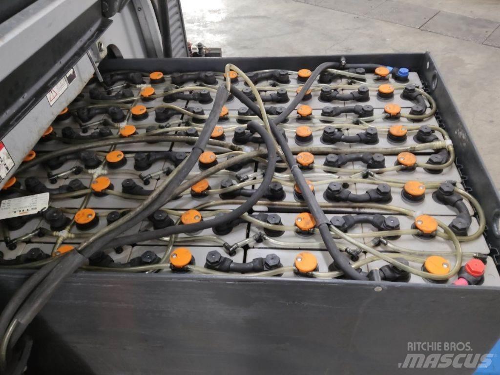 Still RX60-25/600 Electric Forklifts