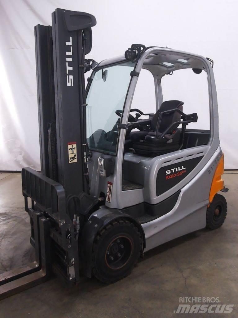 Still RX60-25/600 Electric Forklifts