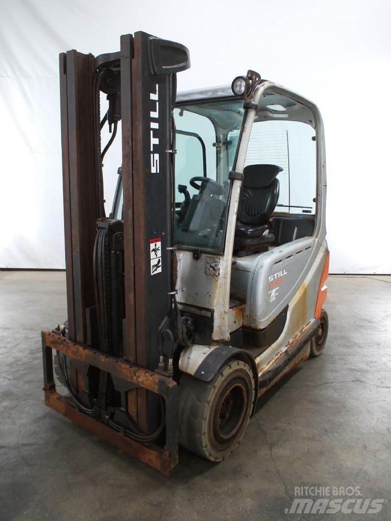 Still RX60-30 Electric Forklifts