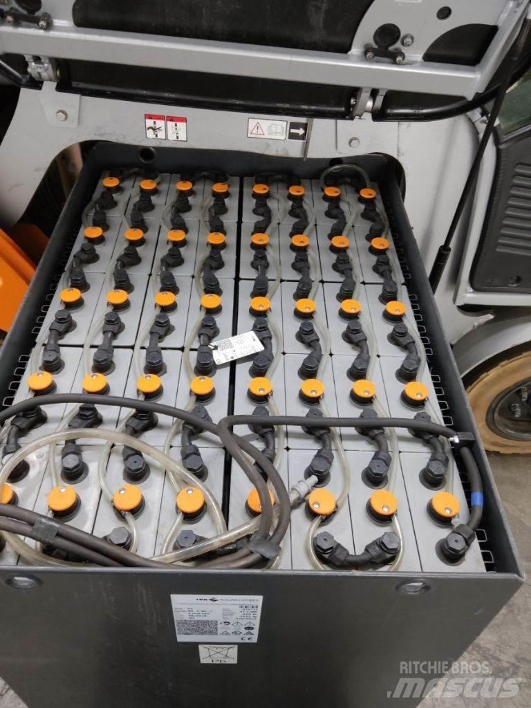 Still RX60-30 Electric Forklifts