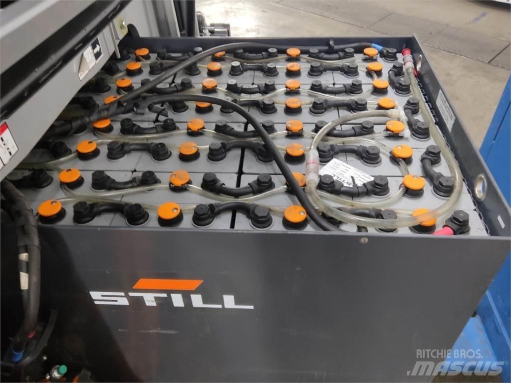 Still RX60-30 Electric Forklifts