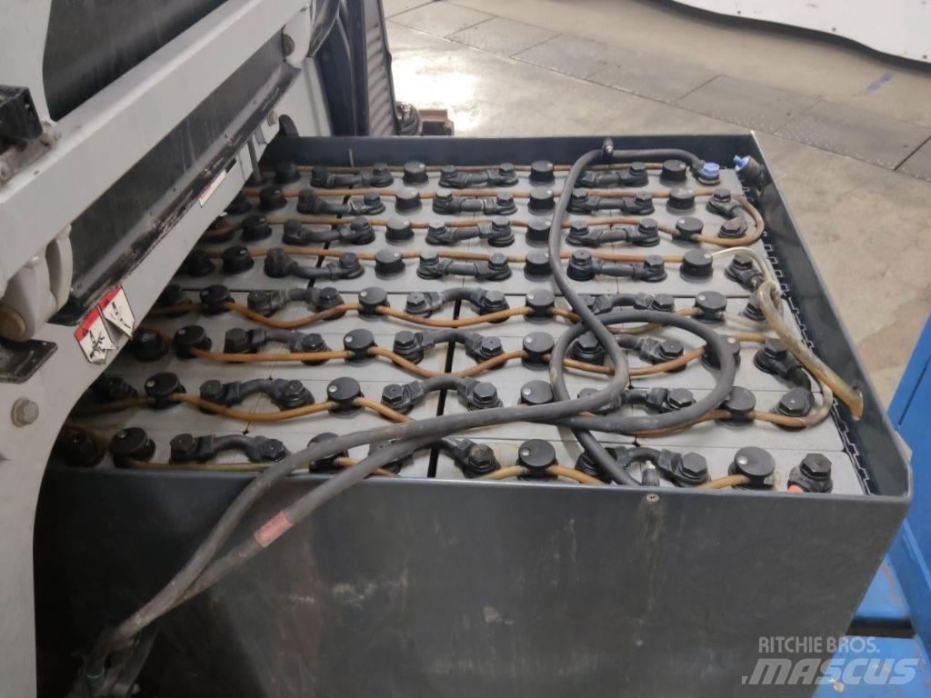 Still RX60-30 Electric Forklifts