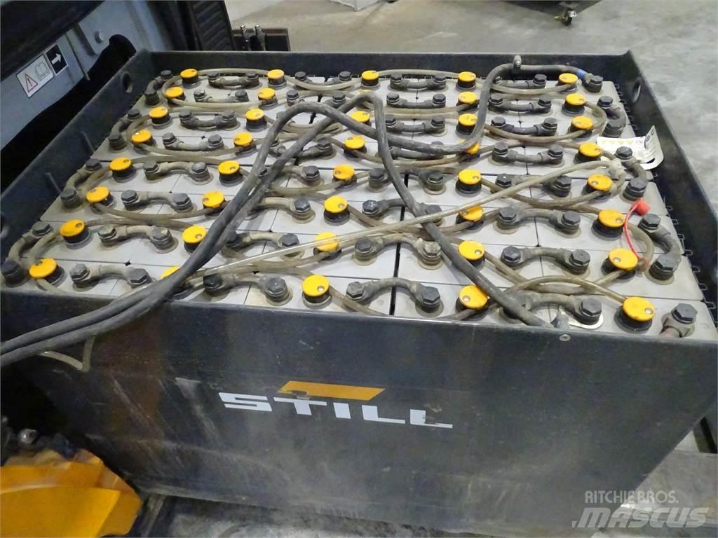 Still RX60-30 Electric Forklifts