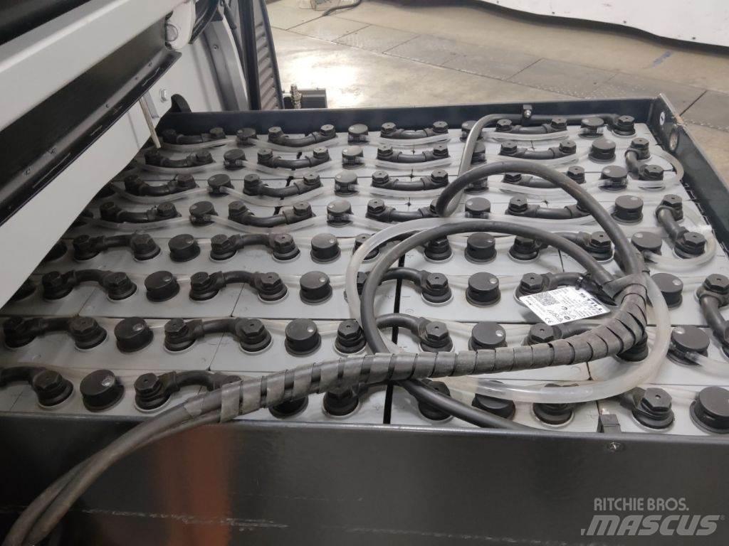 Still RX60-30 Electric Forklifts