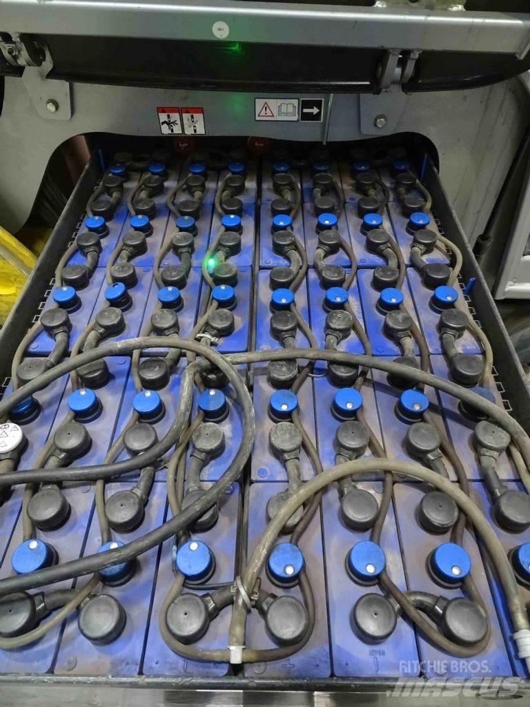 Still RX60-30 Electric Forklifts