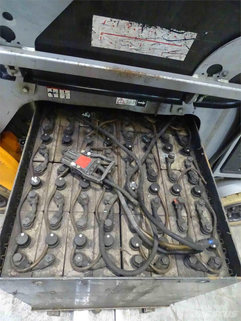 Still RX60-30 Electric Forklifts