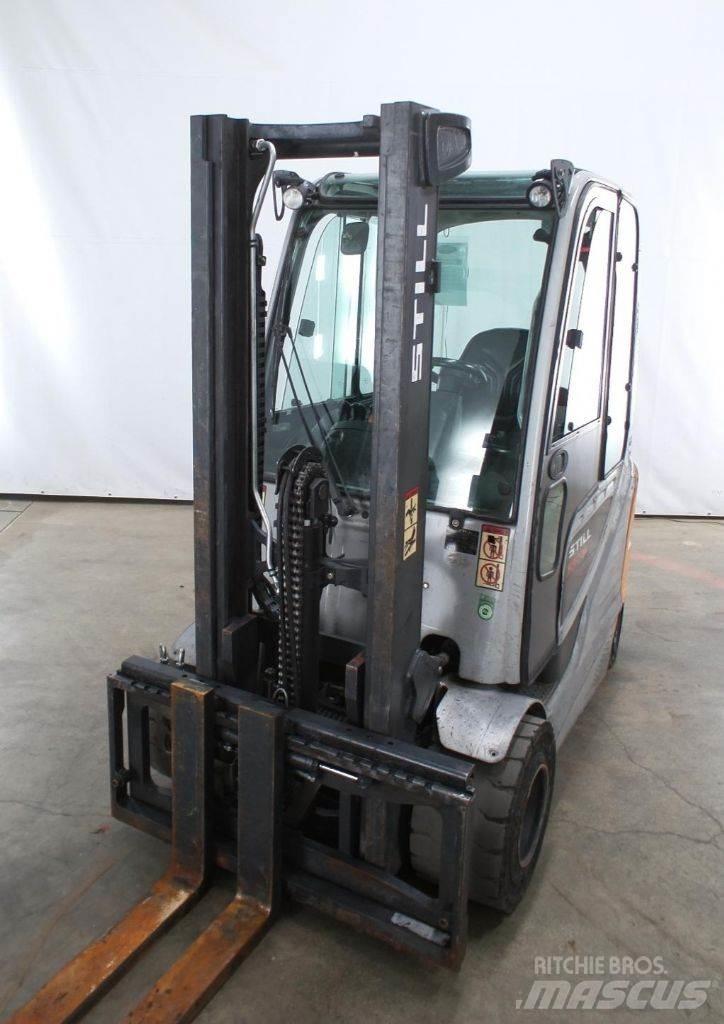 Still RX60-35 Electric Forklifts