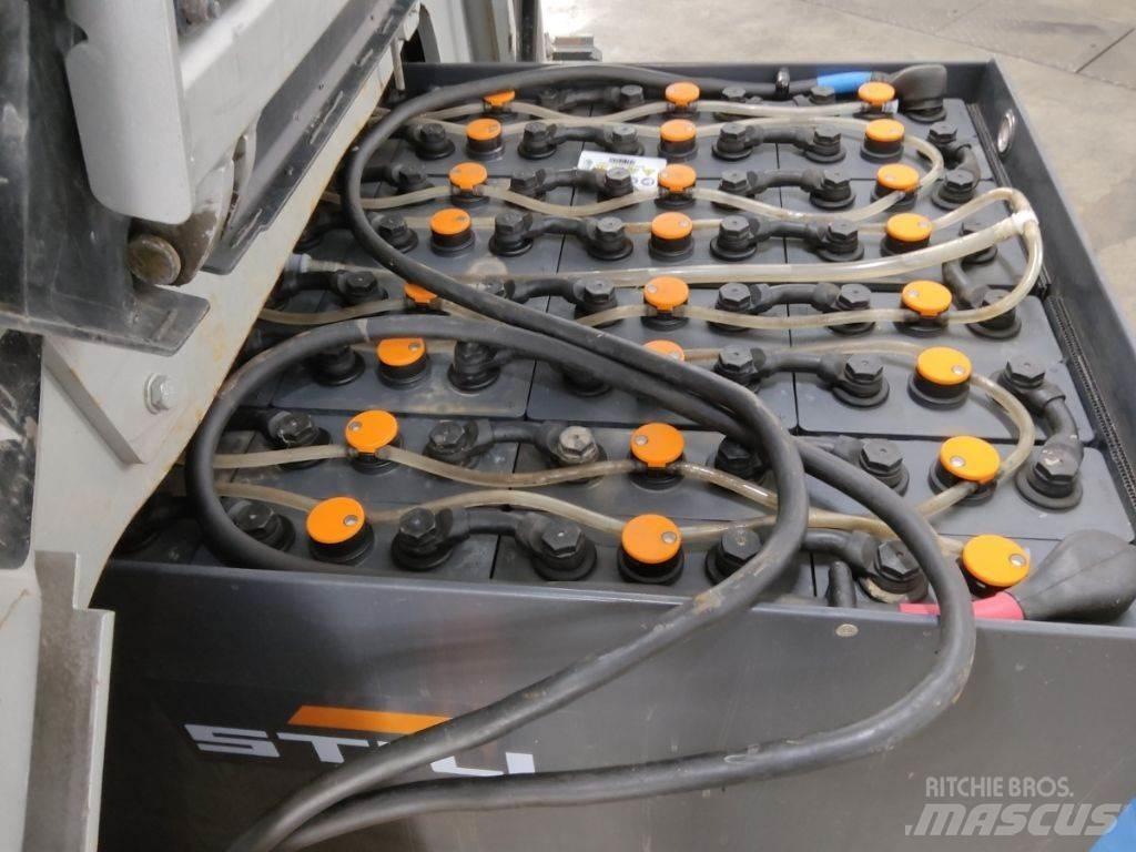 Still RX60-35 Electric Forklifts