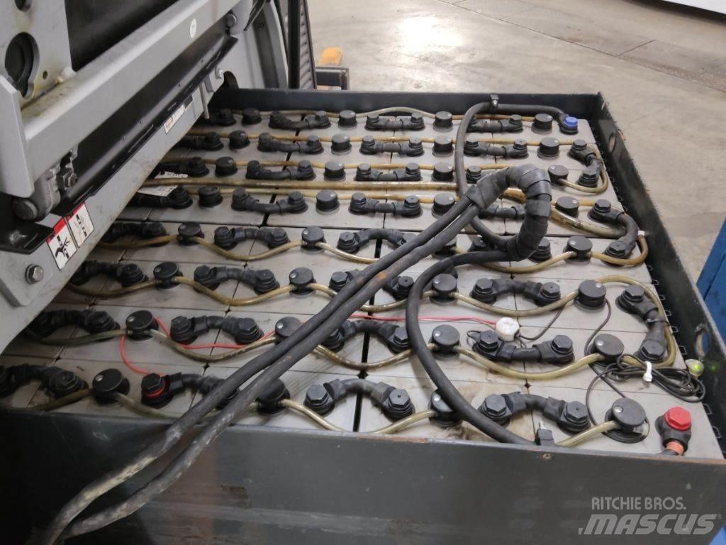 Still RX60-35 Electric Forklifts
