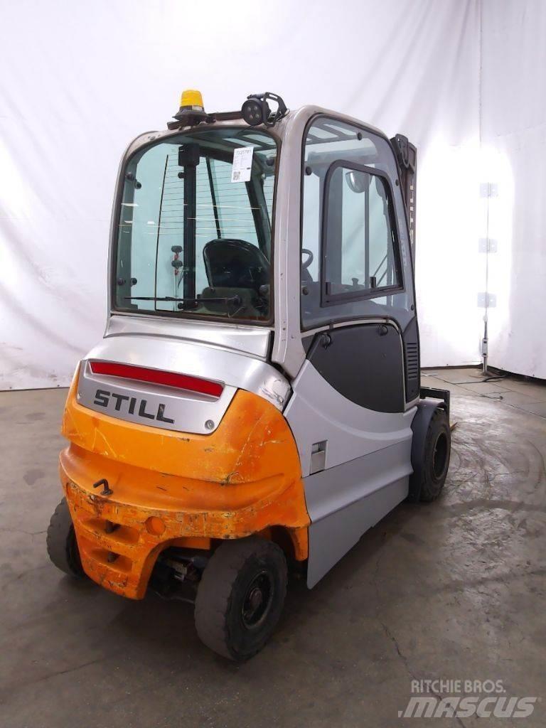 Still RX60-35 Electric Forklifts