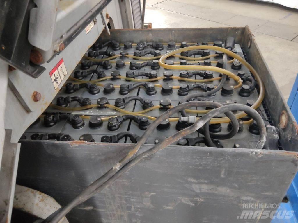 Still RX60-35 Electric Forklifts