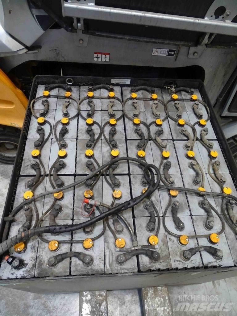 Still RX60-35/600 Electric Forklifts