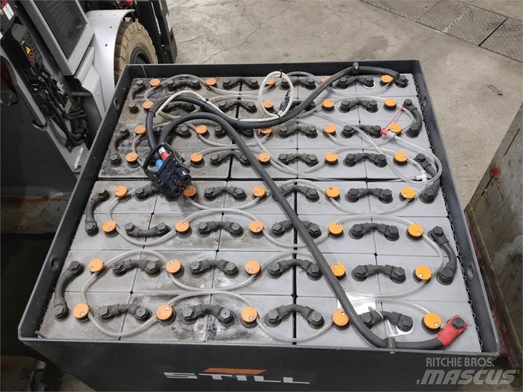 Still RX60-35/600 Electric Forklifts