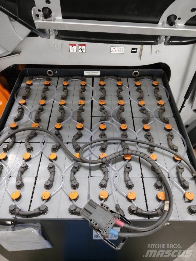 Still RX60-40/600 Electric Forklifts