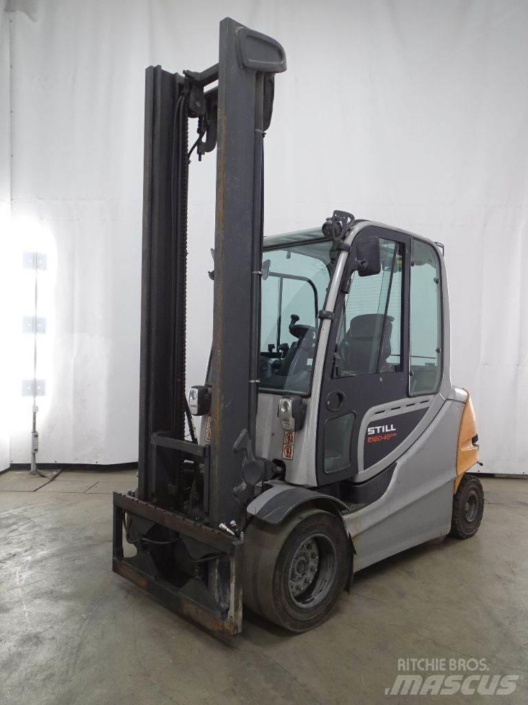 Still RX60-45/600 Electric Forklifts