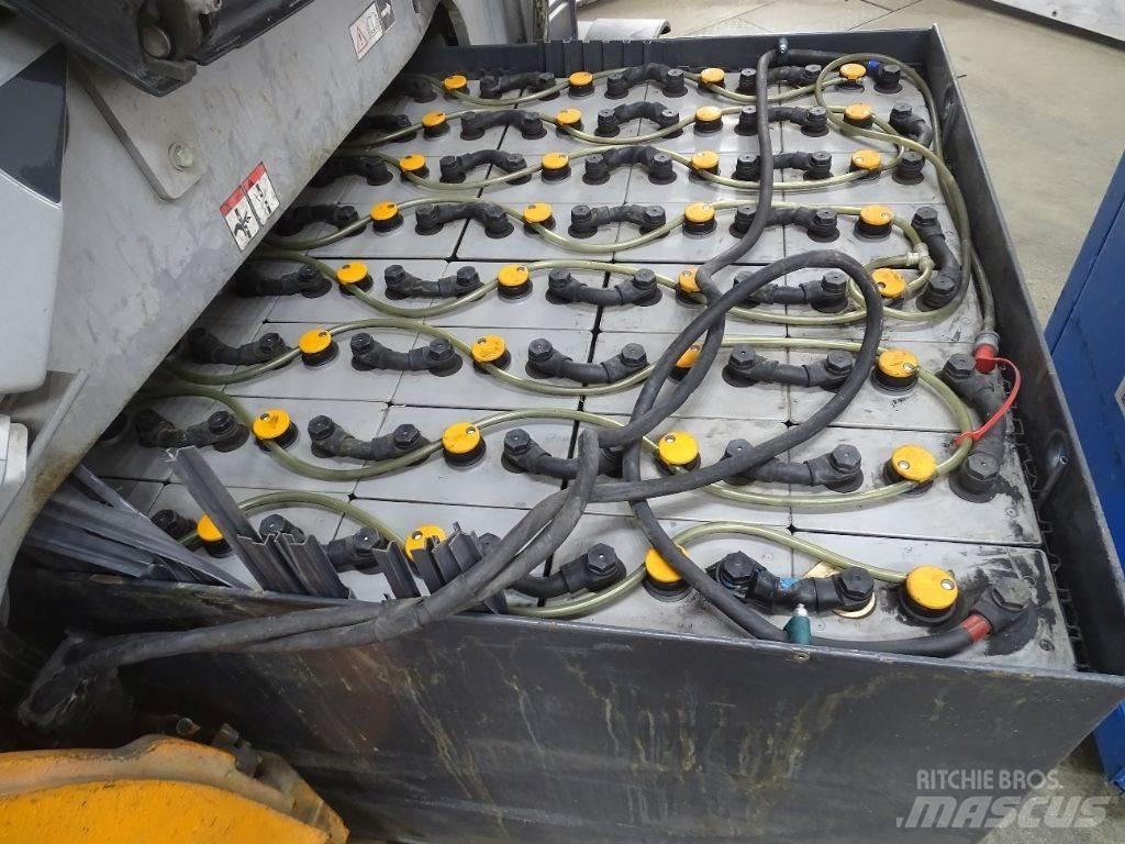 Still RX60-45/600 Electric Forklifts