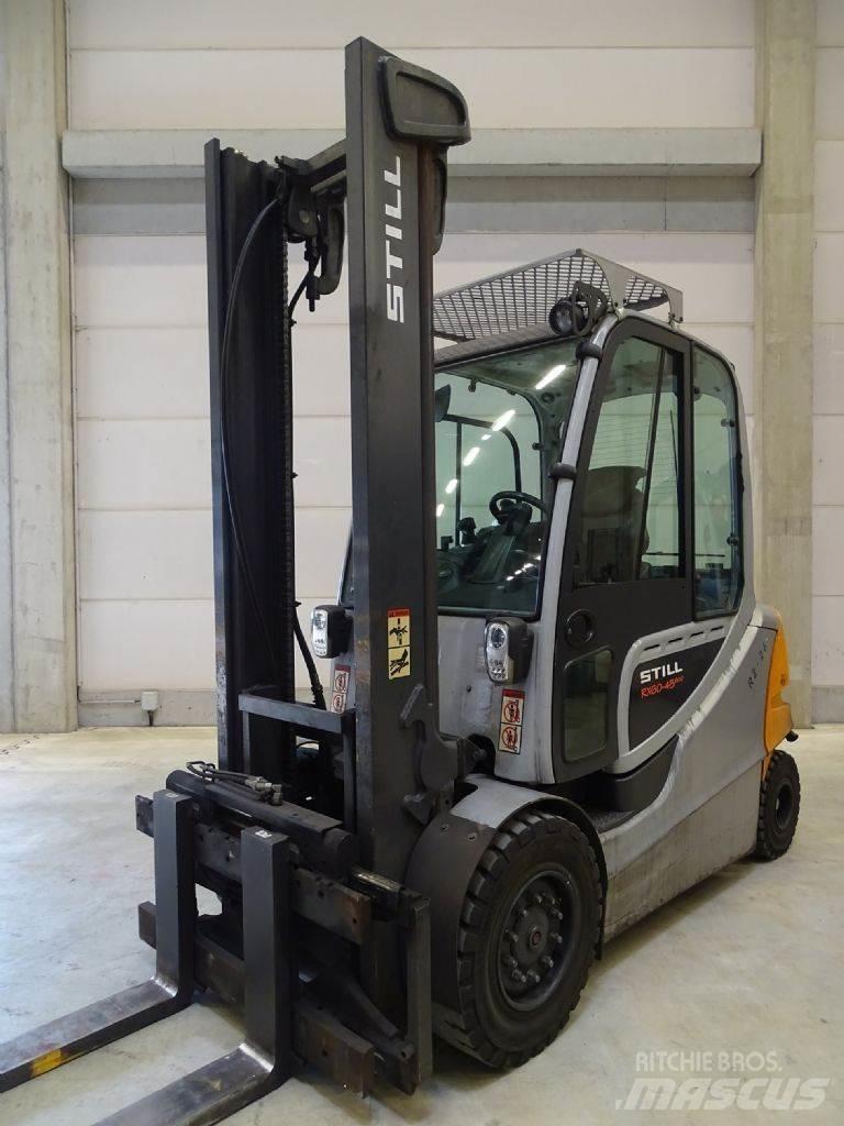 Still RX60-45/600 Electric Forklifts