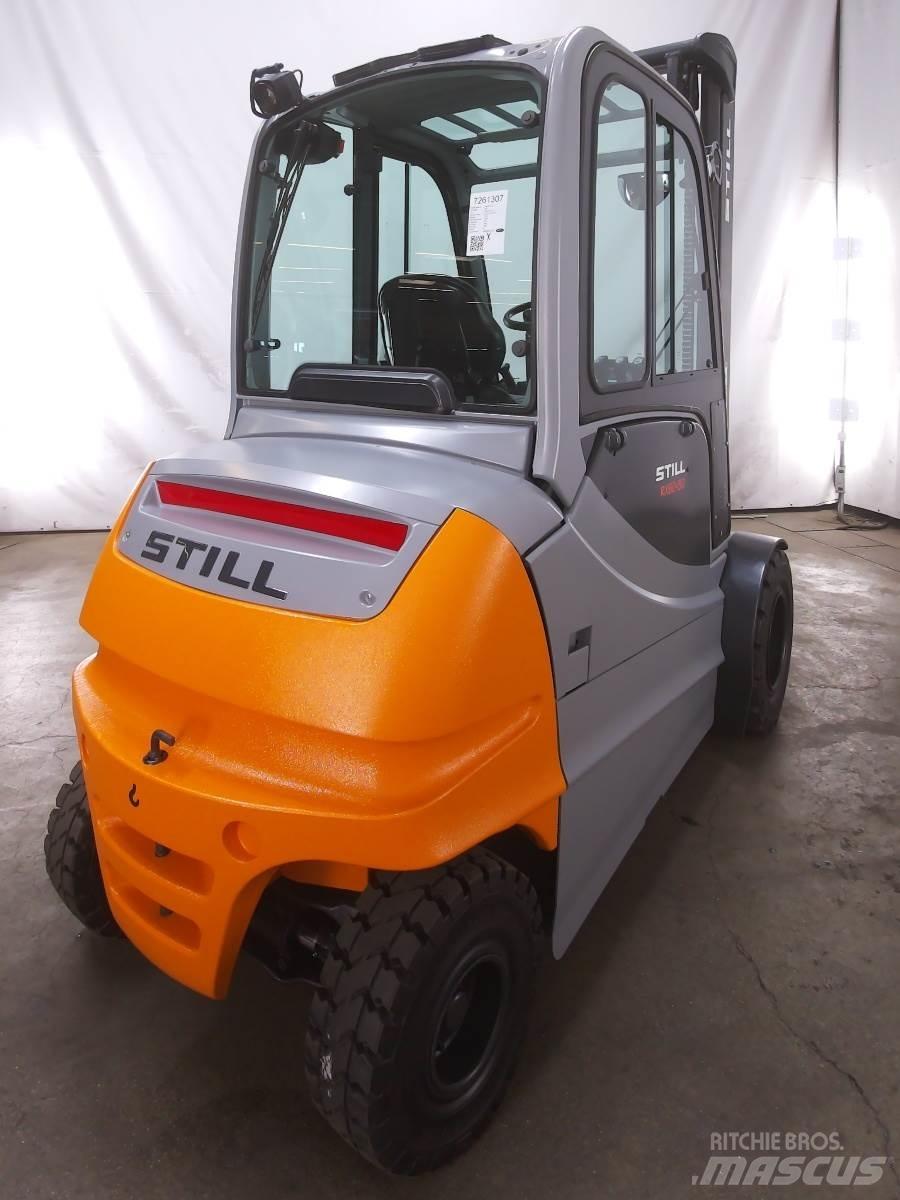 Still RX60-50 Electric Forklifts