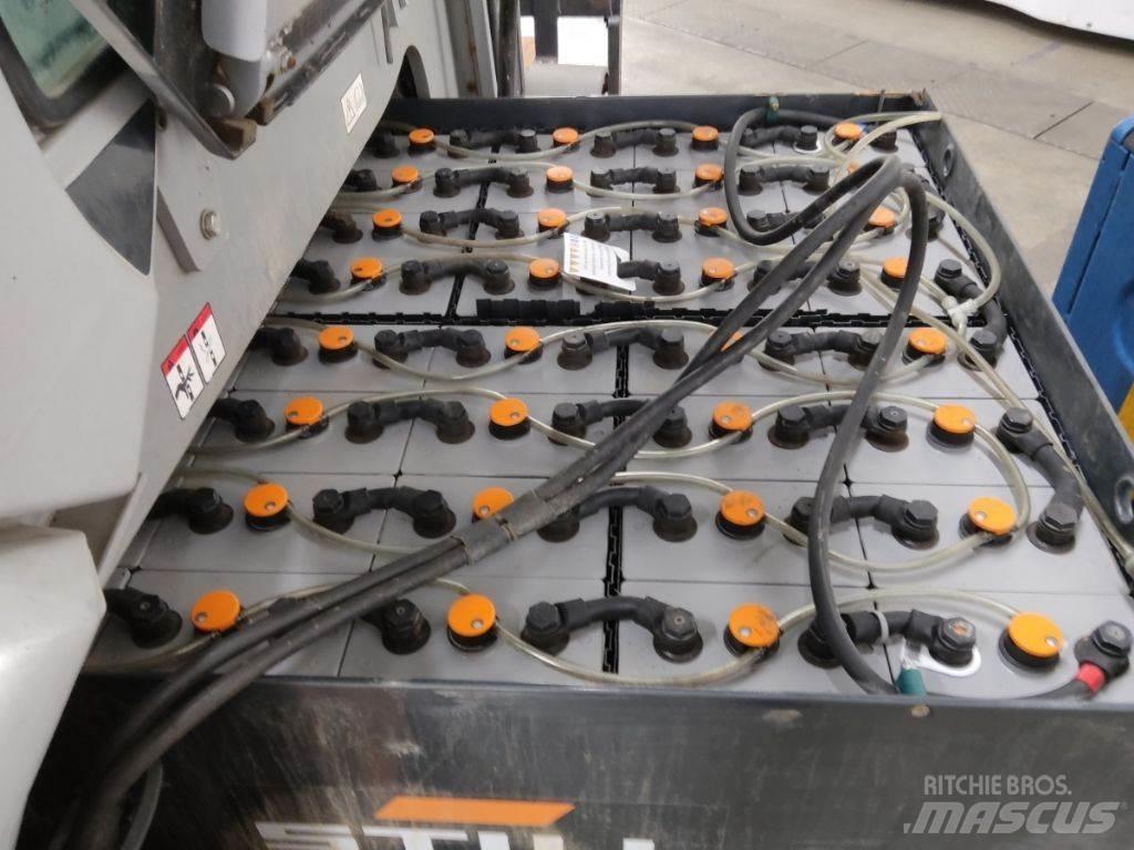 Still RX60-50 Electric Forklifts