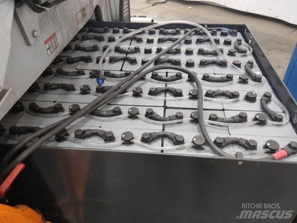Still RX60-50 Electric Forklifts