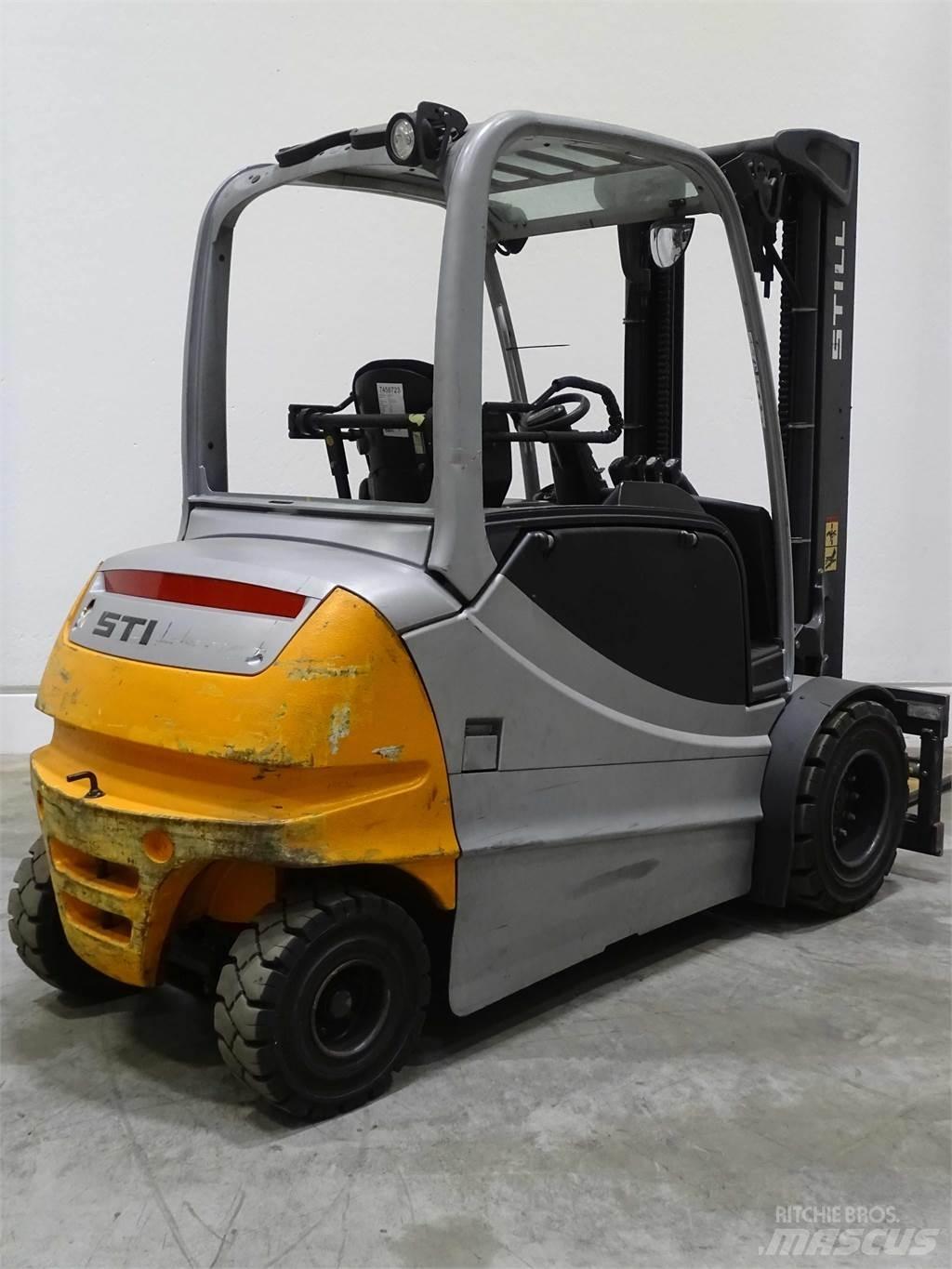 Still RX60-50 Electric Forklifts