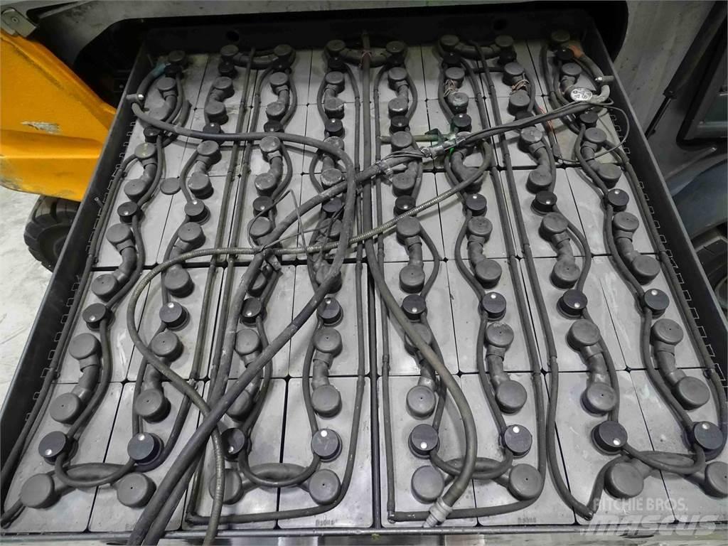 Still RX60-50 Electric Forklifts