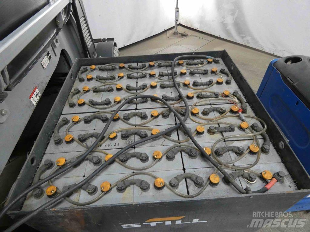 Still RX60-50 Electric Forklifts