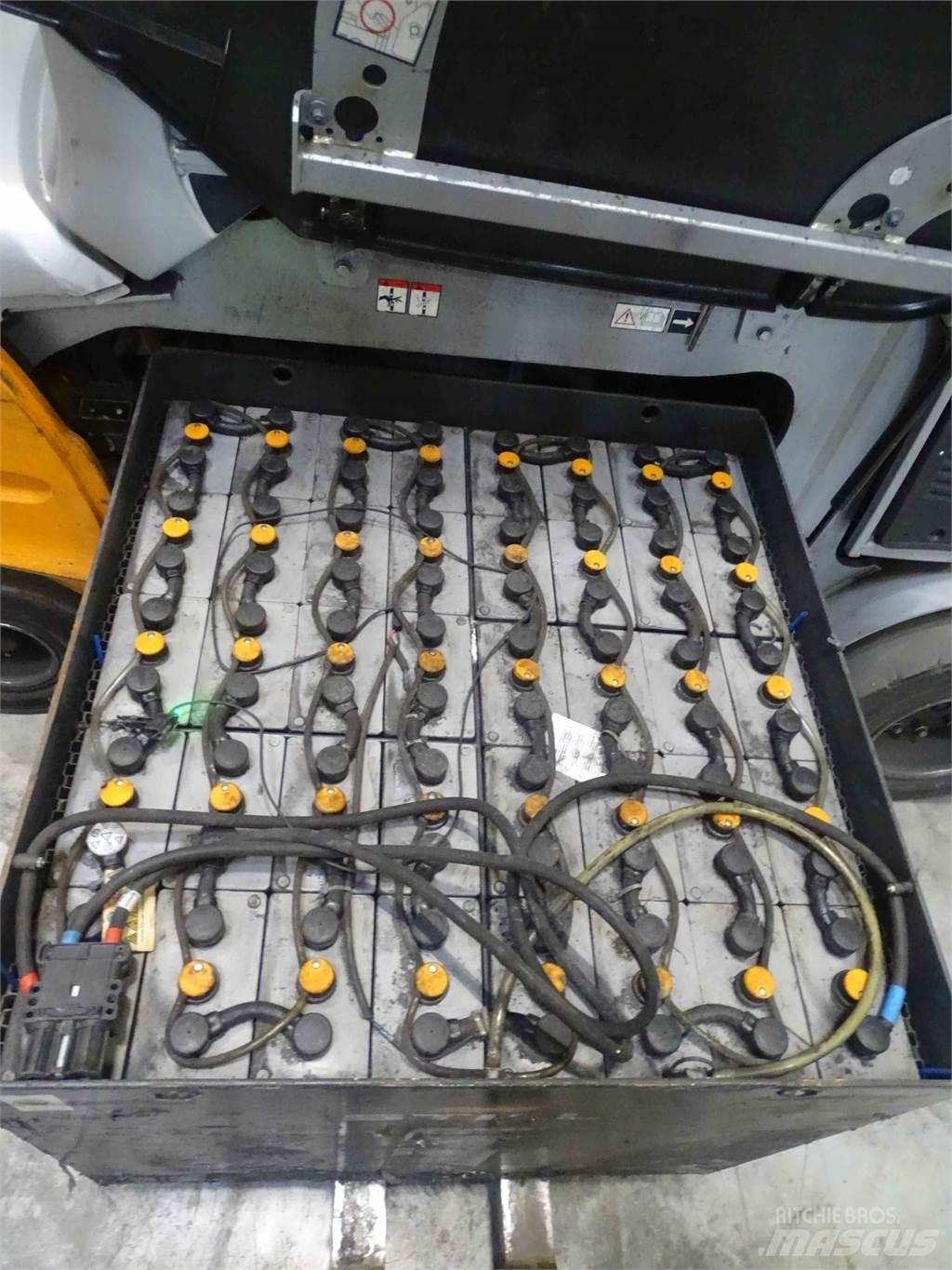 Still RX60-50 Electric Forklifts