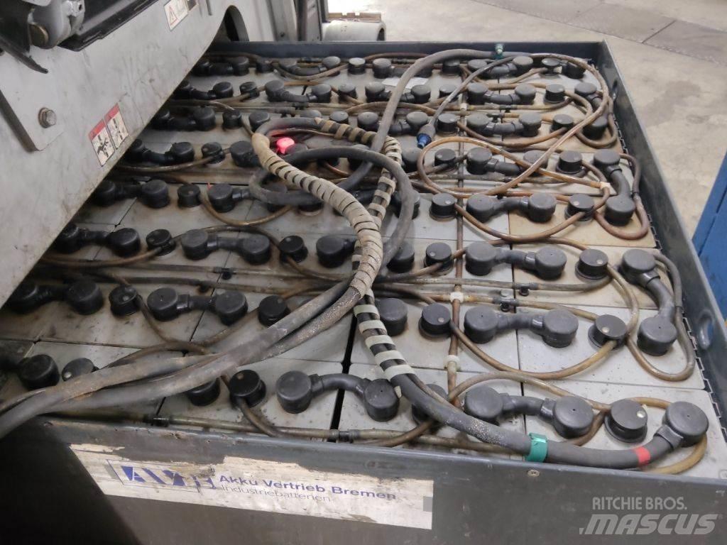 Still RX60-50/600 Electric Forklifts