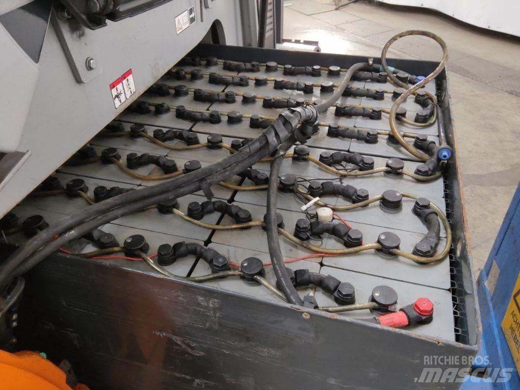 Still RX60-50/600 Electric Forklifts