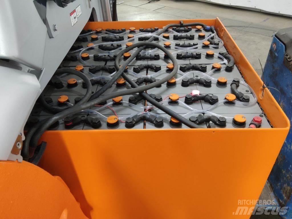 Still RX60-50/600 Electric Forklifts