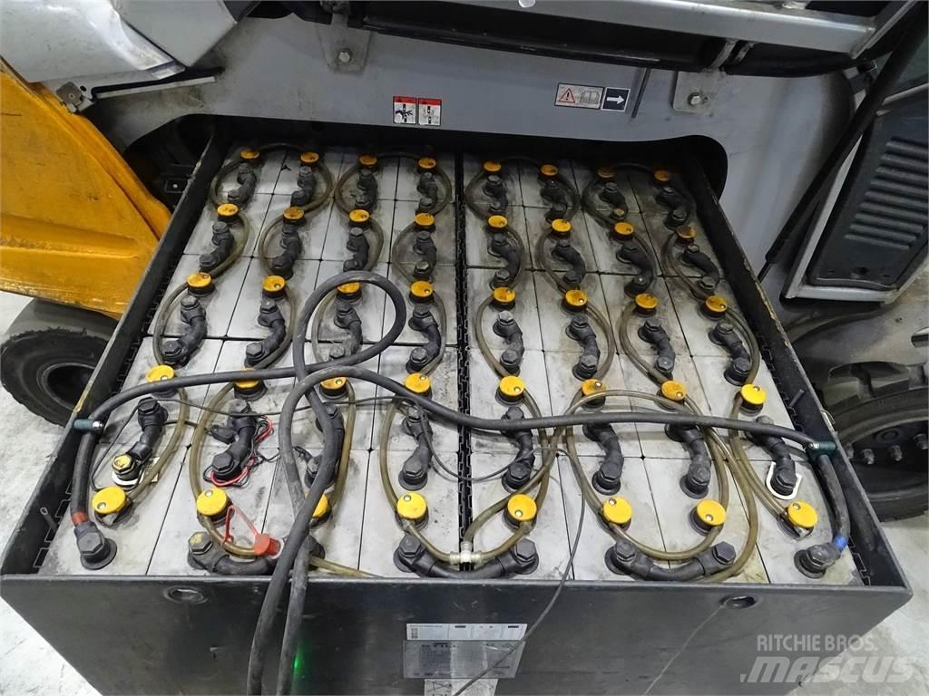 Still RX60-50/600 Electric Forklifts