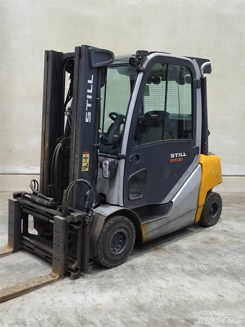 Still RX70-30T LPG trucks