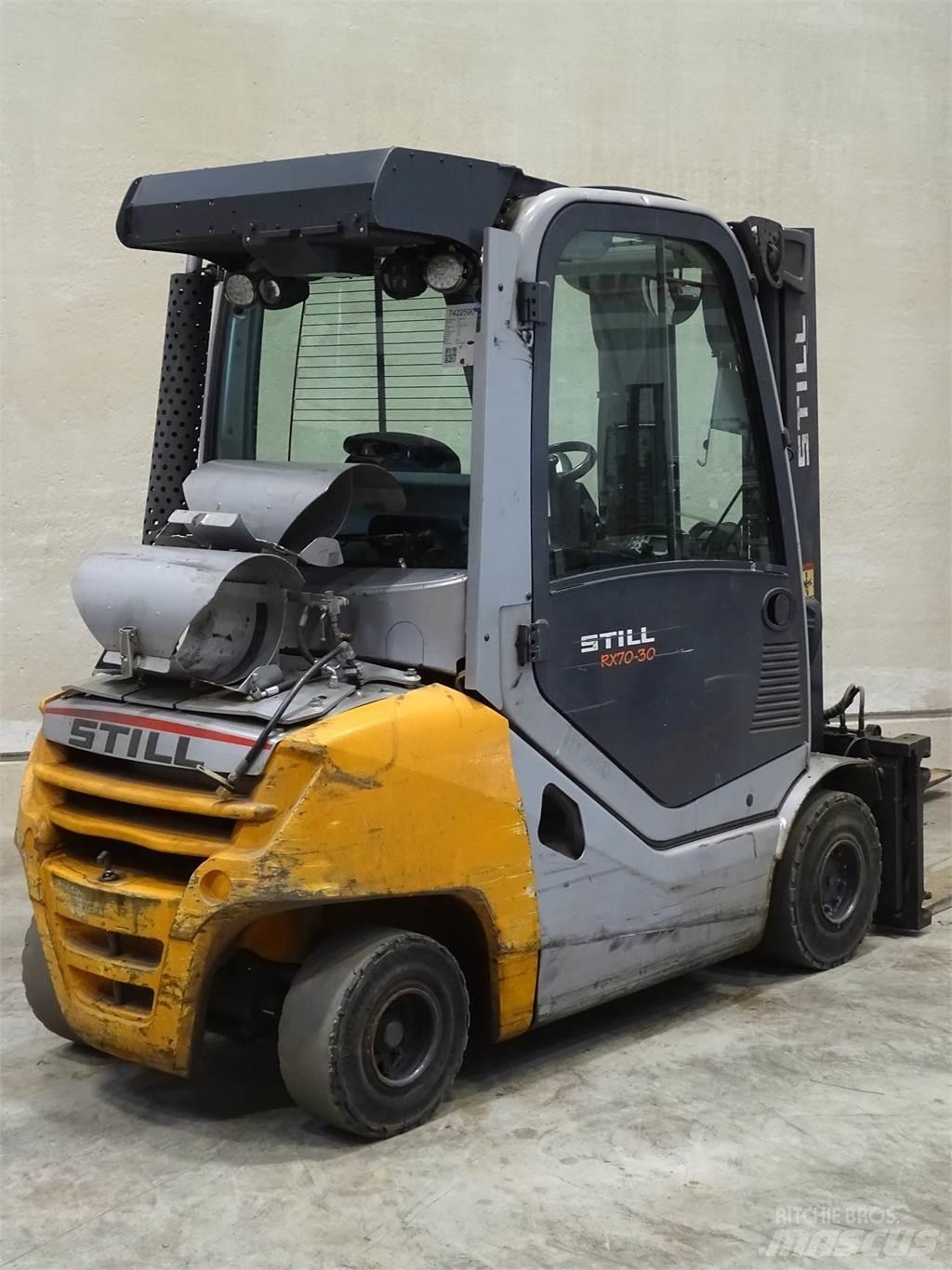 Still RX70-30T LPG trucks