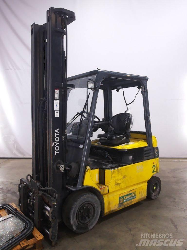 Toyota 7FBMF25 Electric Forklifts
