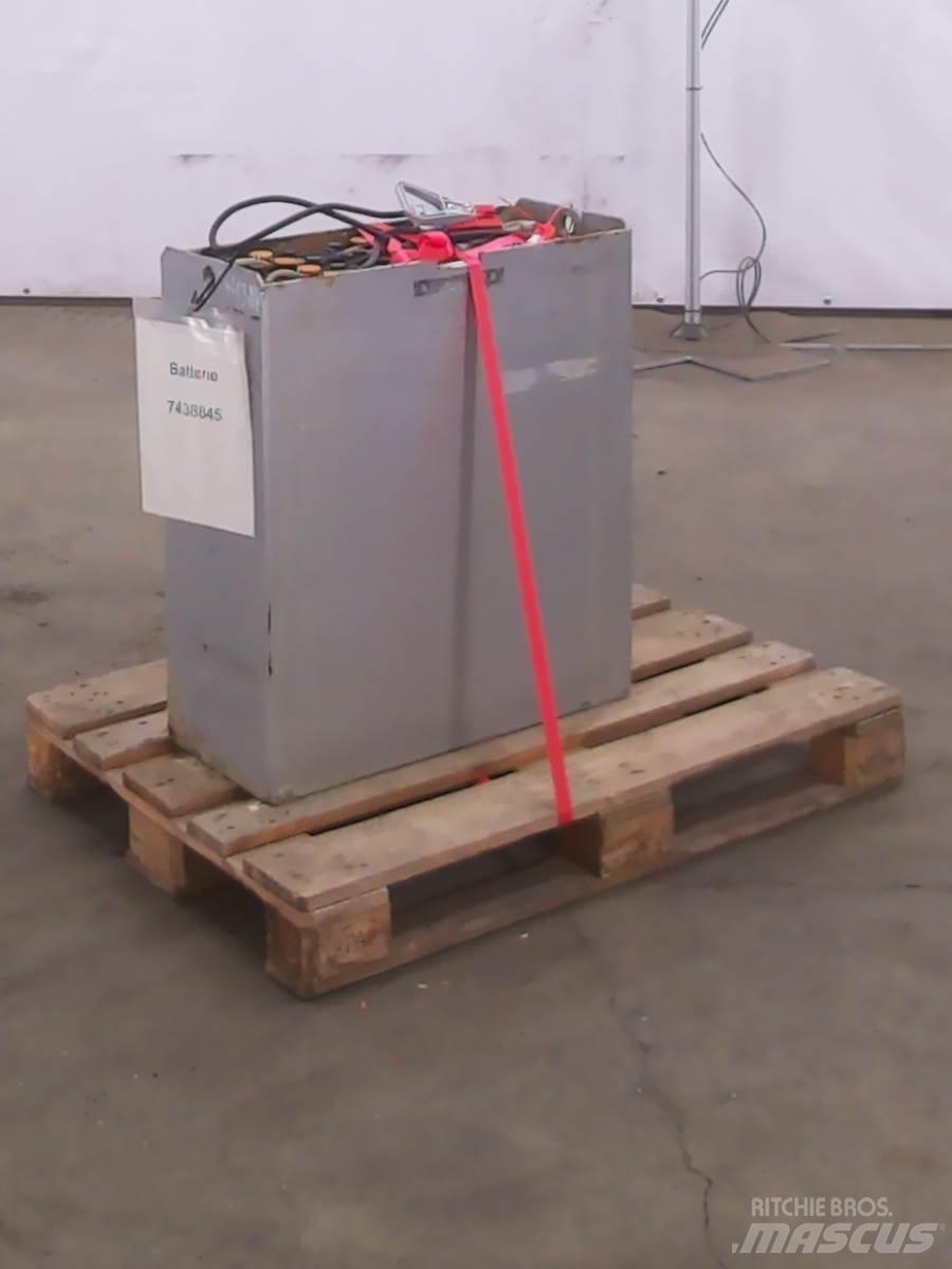  Weitere 24V465AH Misc Forklifts