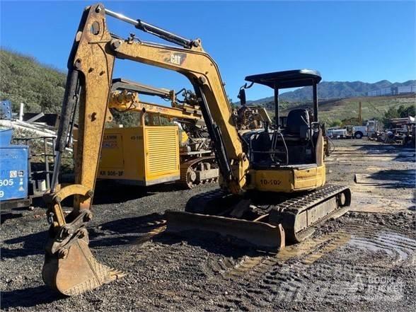 CAT 305C Mini Excavators <7t (Mini Diggers)