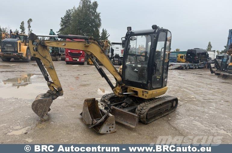 CAT 302.7DCR Mini Excavators <7t (Mini Diggers)