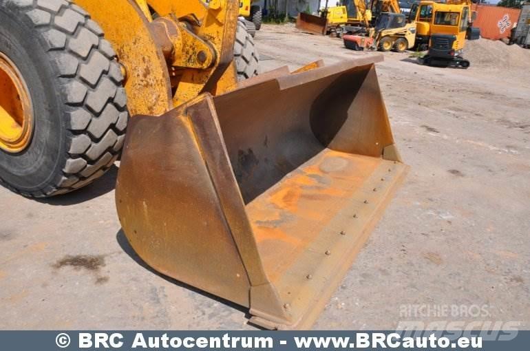 Dressta 530H Wheel Loaders
