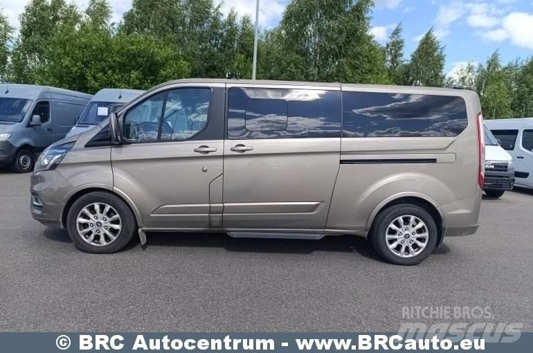 Ford Tourneo Custom Mini buses