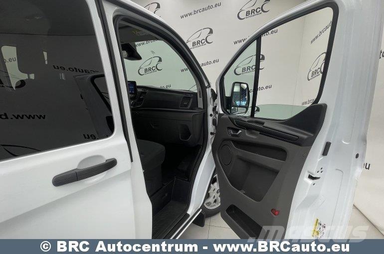 Ford Transit Custom Mini buses