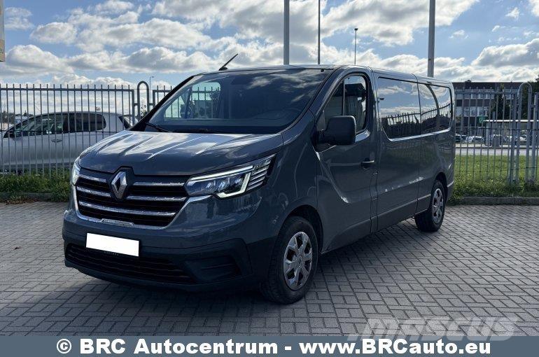 Renault Trafic Mini buses