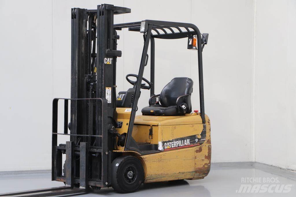 CAT EP15KRT Electric Forklifts