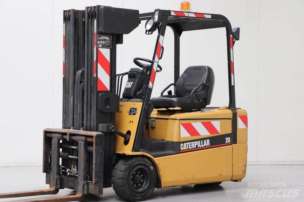 CAT EP20KT Electric Forklifts