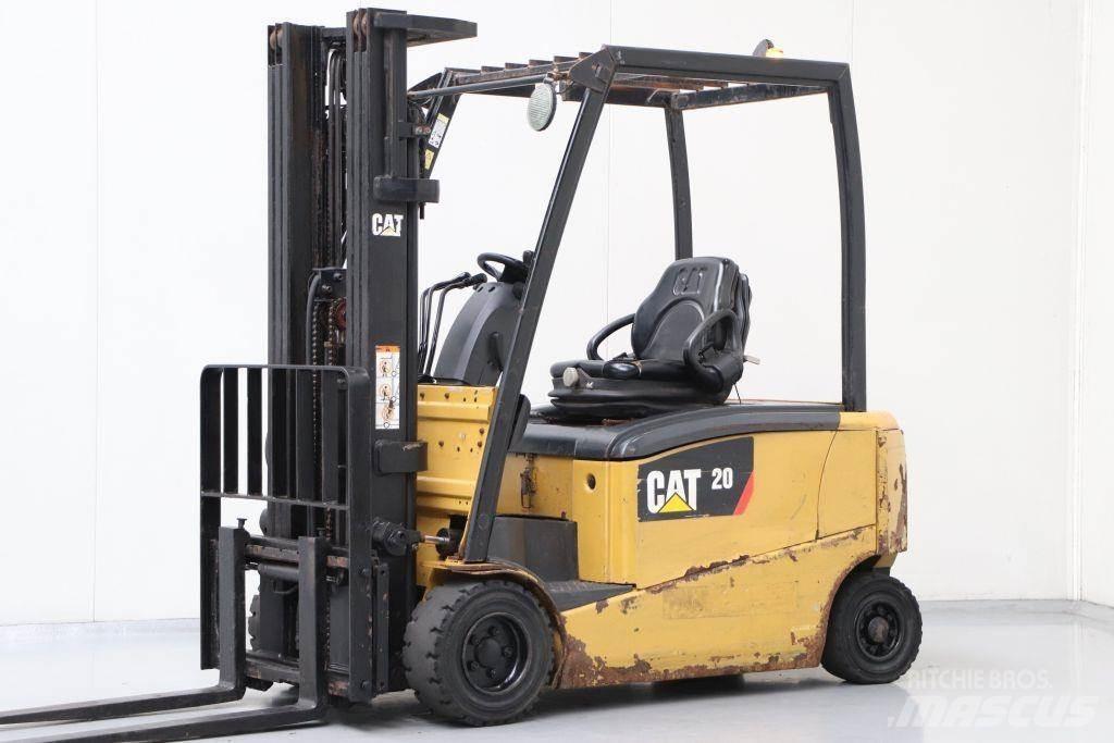 CAT EP20PN Electric Forklifts