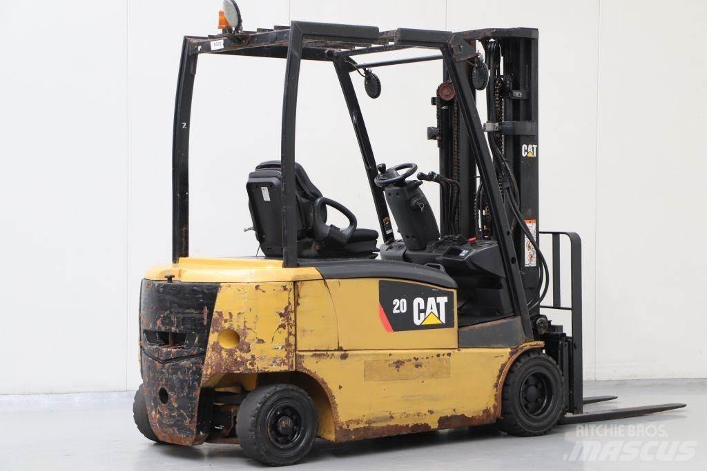 CAT EP20PN Electric Forklifts